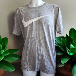 Nike Men's Heather Gray Short Sleeve Tee Size XL